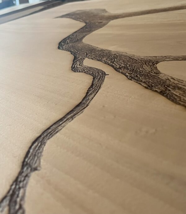 Accesorios personalizados en madera natural