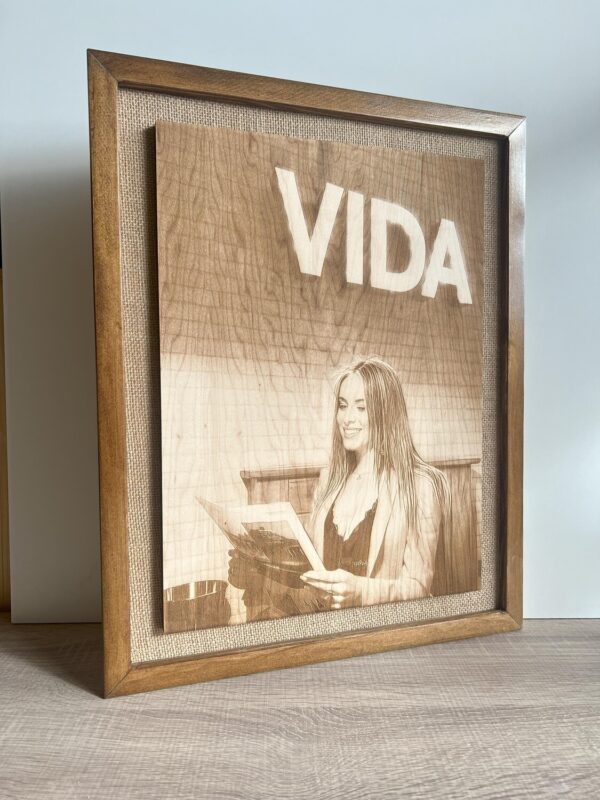 Cuadro personalizado en Madera Natural con marco tela Arpillera